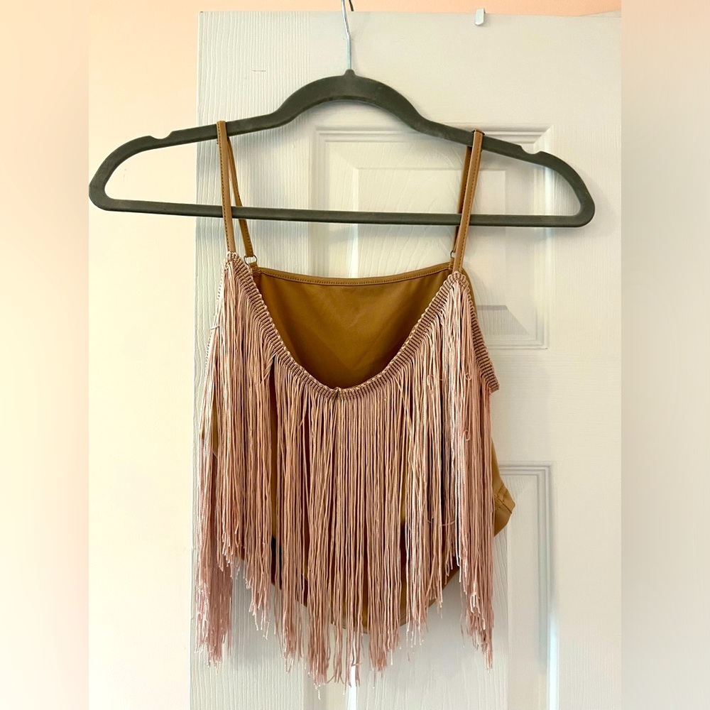 I wore it to the Taylor Swift concert. Only worn once.